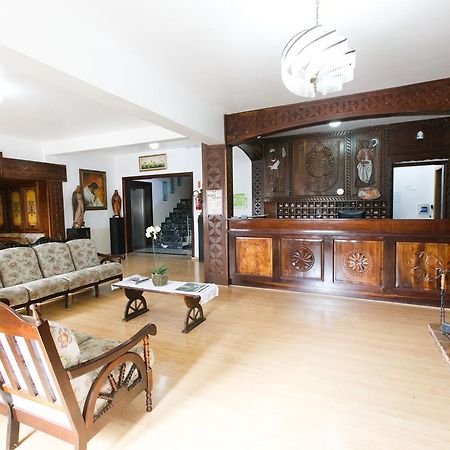 Hotel 13 Linden Treze Tilias Bagian luar foto