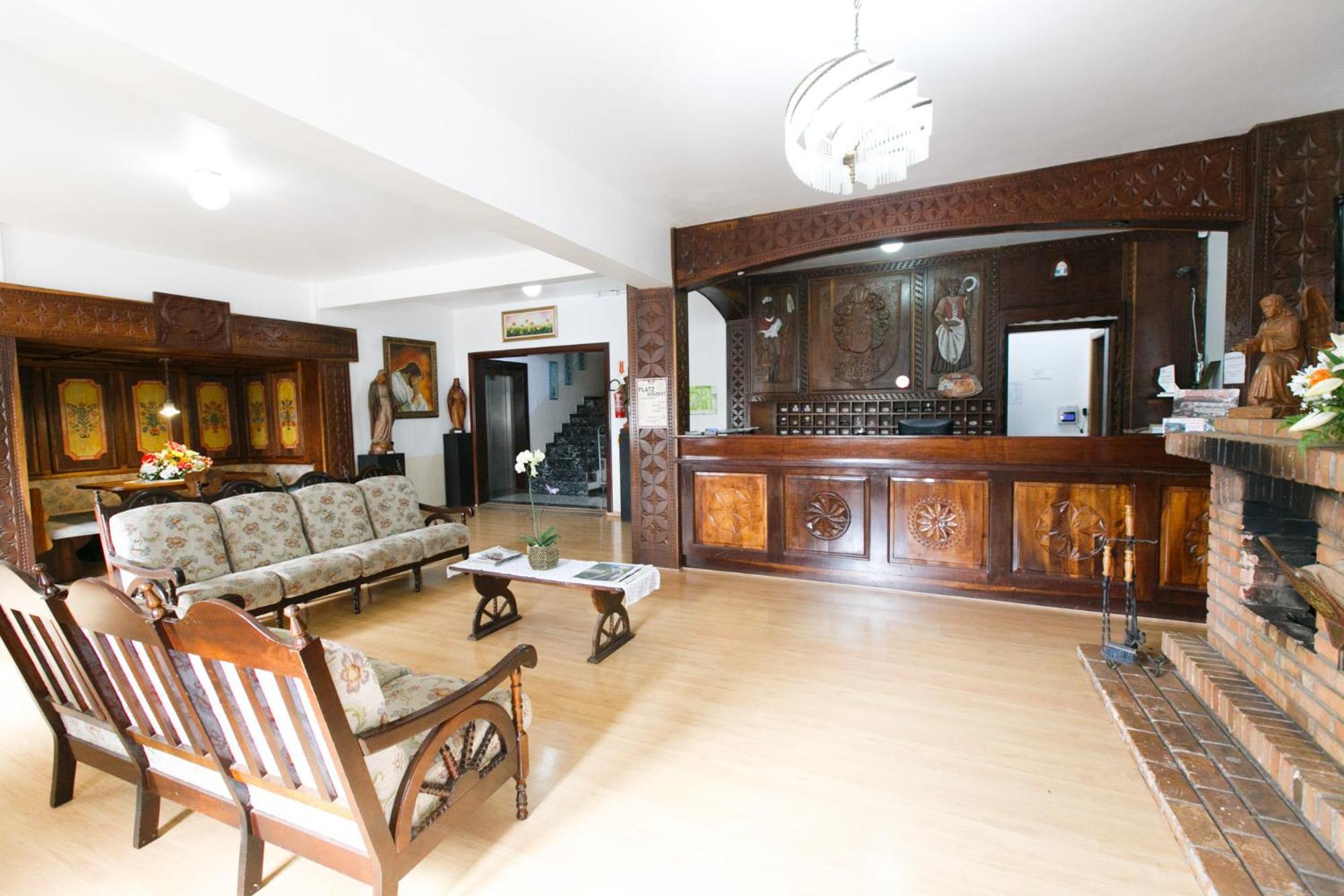 Hotel 13 Linden Treze Tilias Bagian luar foto