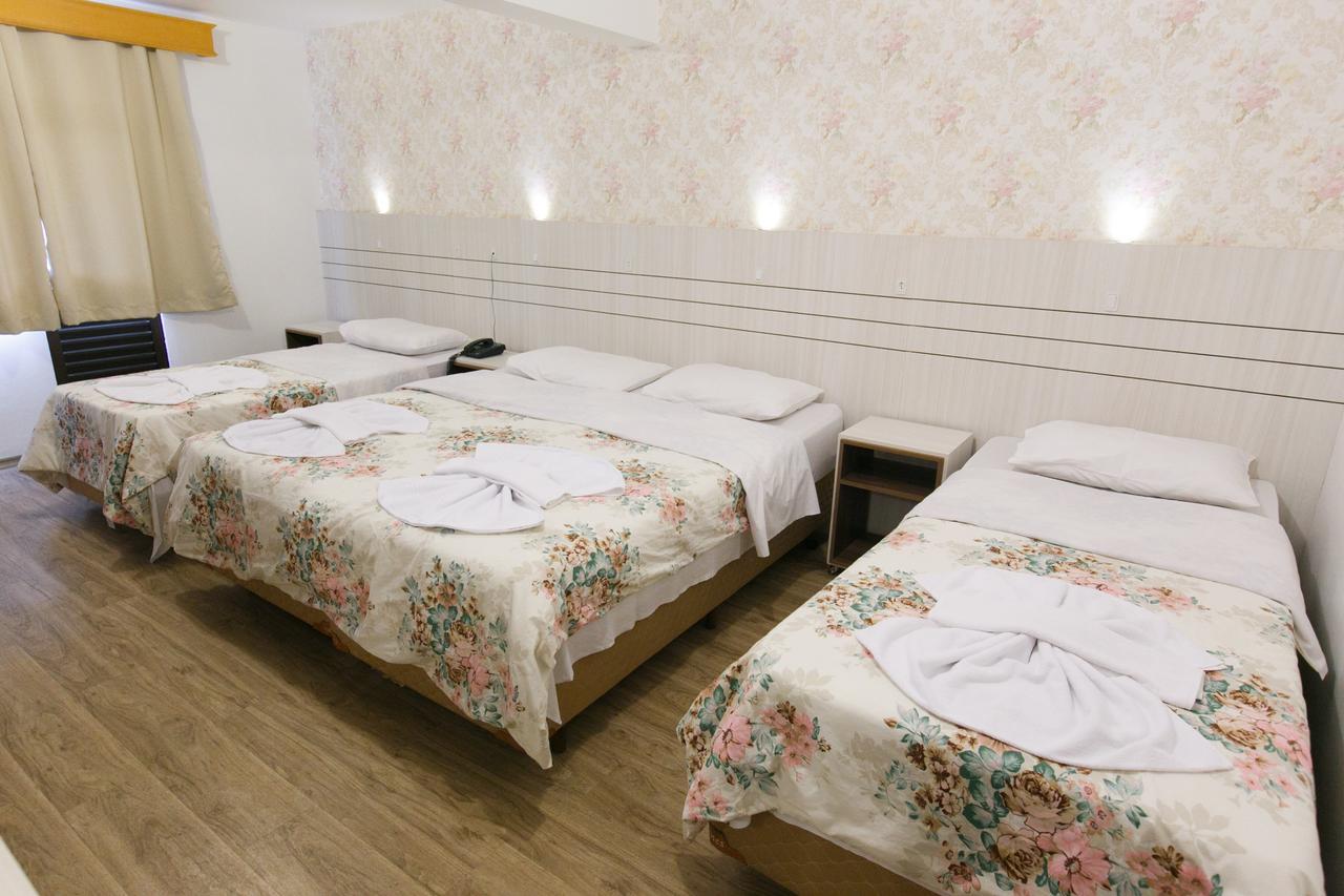 Hotel 13 Linden Treze Tilias Bagian luar foto